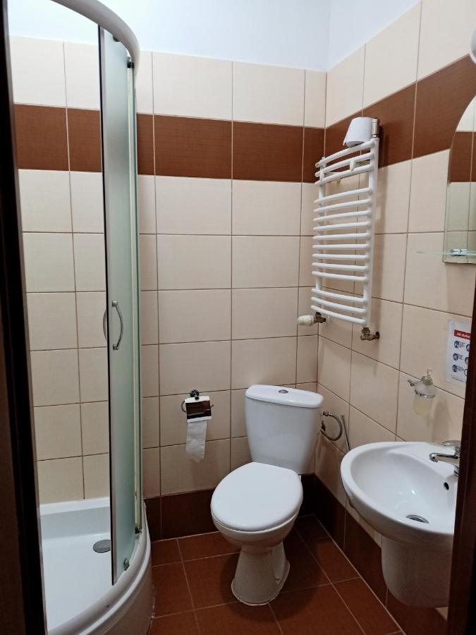 Hostel Na Fali Голеню Экстерьер фото